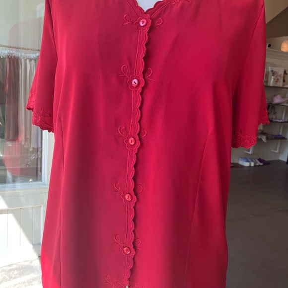 Joanna Red Button Down Short Sleeve Top Size Large - Picture 4 of 4